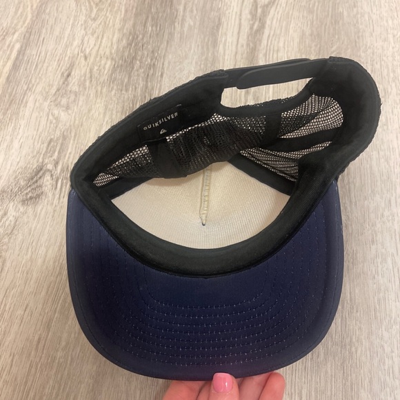 Quicksilver Toddler Boys Blue And Orange Hat - Picture 4 of 5